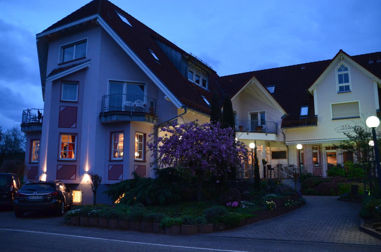 Castell Hotel & Restaurant Leinsweiler Eksteriør billede